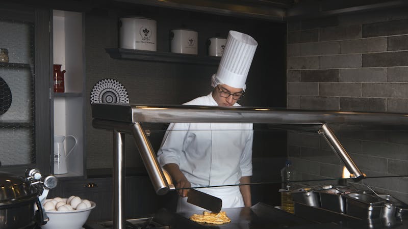 Maria — Executive Chef at Dave's hot chicken