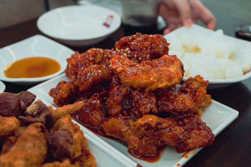 charity fundraiser dinner hosted at Dave's hot chicken